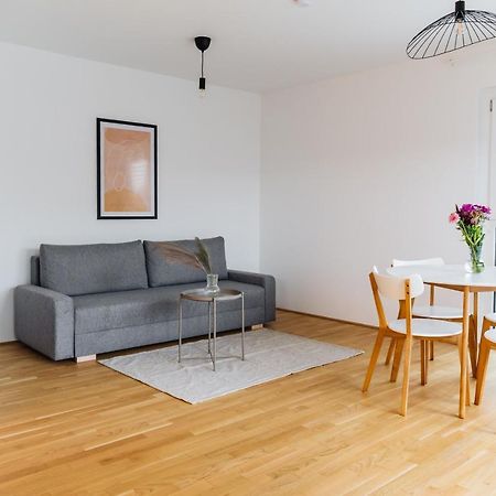 Modern Apartment Vienna Exterior photo